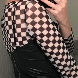 Mesh Checker Top